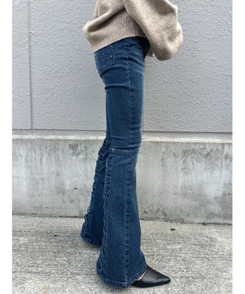 EGOIST（エゴイスト）の「裾レースアップフレアパンツ（デニムパンツ・レディース・ネイビー/ダークネイビー・SS/S/M）」の20枚目の写真