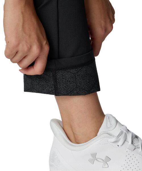 UNDER ARMOUR(アンダーアーマー)の「UAドライブ プロパンツ(ゴルフ/レディース)(その他パンツ・レディース・ブラック・XL/L/M)」の3枚目の写真