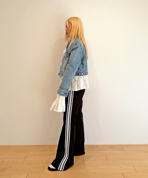 HOLIDAY（ホリデイ）の「FLARE TRACK PANTS フレアトラックパンツ（その他パンツ・レディース・レッド/ネイビー・1/0）」の19枚目の写真