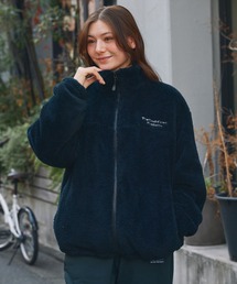 フリースジャケット ジップアップ フード付き」に該当するファッション