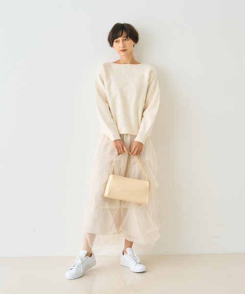 EMMA ROUGE VIF(エマルージュヴィフ)の「【一部店舗限定】フェザーラインニットプルオーバー(ニット/セーター・レディース・チャコールグレー/オフホワイト・フリー)」の14枚目の写真