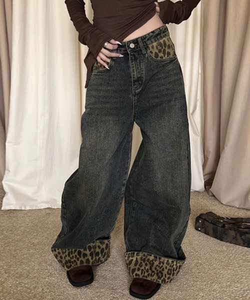 Ressaca(レサーカ)の「レオパード柄ロールアップワイドデニムパンツ(デニムパンツ・レディース・ブルー・S/L/M)」の1枚目の写真