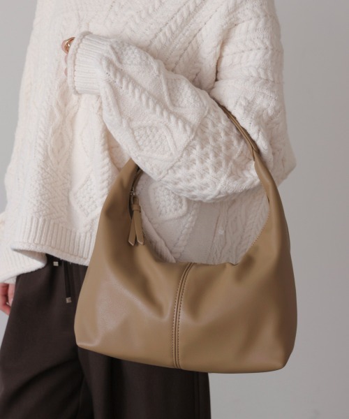 Bou Jeloud(ブージュルード)の「ワンハンドルPUバック(ハンドバッグ・レディース・モカ/ブラック・ONESIZE)」の5枚目の写真