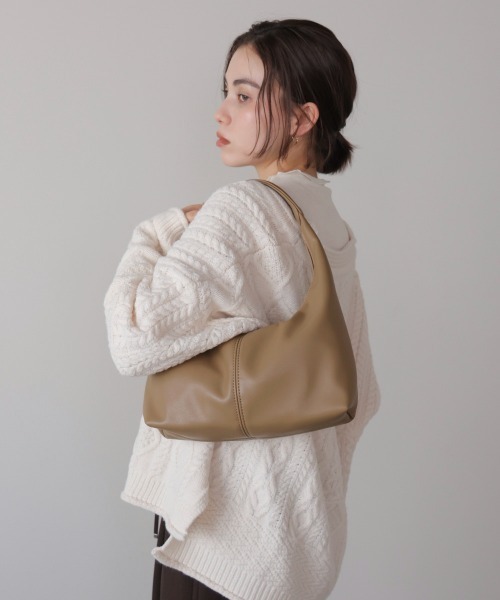 Bou Jeloud(ブージュルード)の「ワンハンドルPUバック(ハンドバッグ・レディース・モカ/ブラック・ONESIZE)」の8枚目の写真