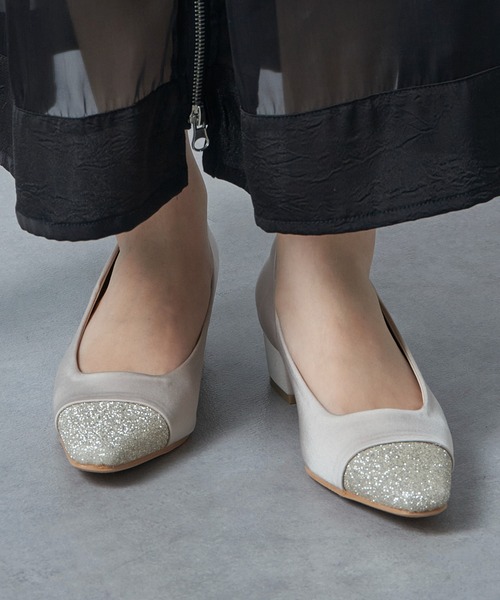 MAISON BREEZE(メゾンブリーズ)の「【MAISON BREEZE】グリッタートゥラメパンプス LIM※(パンプス・レディース・ブラック/ベージュ・23cm/23.5cm/24.5cm/24cm)」の6枚目の写真