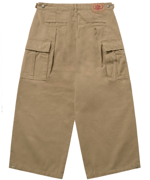 IDWS(アイドンワナセル)の「Titan Cargo Balloon Pants Beige(その他パンツ・レディース・その他・2/0/1)」の3枚目の写真