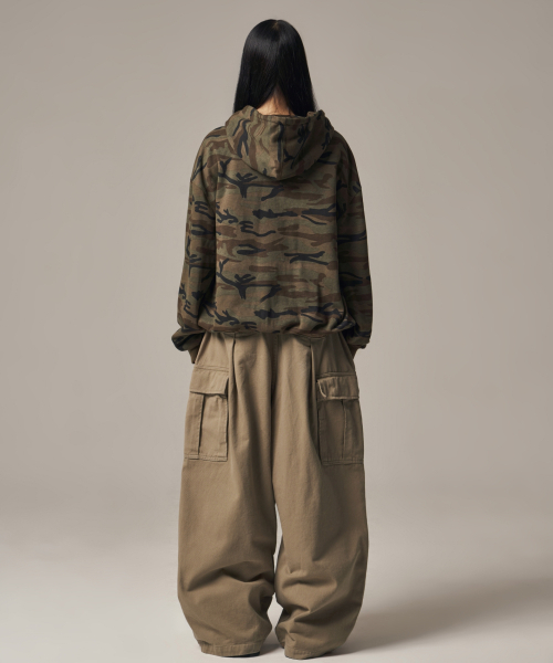IDWS(アイドンワナセル)の「Titan Cargo Balloon Pants Beige(その他パンツ・レディース・その他・2/0/1)」の16枚目の写真