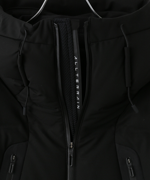 DESCENTE ALLTERRAIN(デサント オルテライン)の「【DESCENTE ALLTERRAIN/デサントオルテライン】 MIZUSAWA DOWN OVERSI(ダウンジャケット/コート・レディース・ブラック・SMALL/MEDIUM)」の6枚目の写真