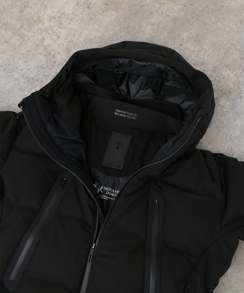 DESCENTE ALLTERRAIN(デサント オルテライン)の「【DESCENTE ALLTERRAIN/デサントオルテライン】 MIZUSAWA DOWN OVERSI(ダウンジャケット/コート・レディース・ブラック・SMALL/MEDIUM)」の10枚目の写真