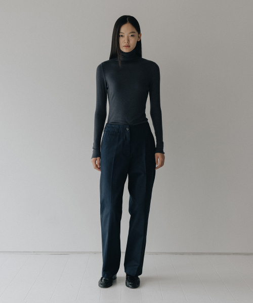 BLANKROOM HER(ブランクルームウーマン)の「レタスロールネック_CHARCOAL NAVY(Tシャツ/カットソー・レディース・その他・ONE)」の2枚目の写真