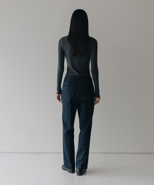 BLANKROOM HER(ブランクルームウーマン)の「レタスロールネック_CHARCOAL NAVY(Tシャツ/カットソー・レディース・その他・ONE)」の4枚目の写真