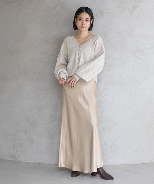 A part by（アパートバイ）の「アイレットニットカーディガン（カーディガン/ボレロ・レディース・グリーン/グレー系その他2/ネイビー/アイボリー・FREE）」の6枚目の写真