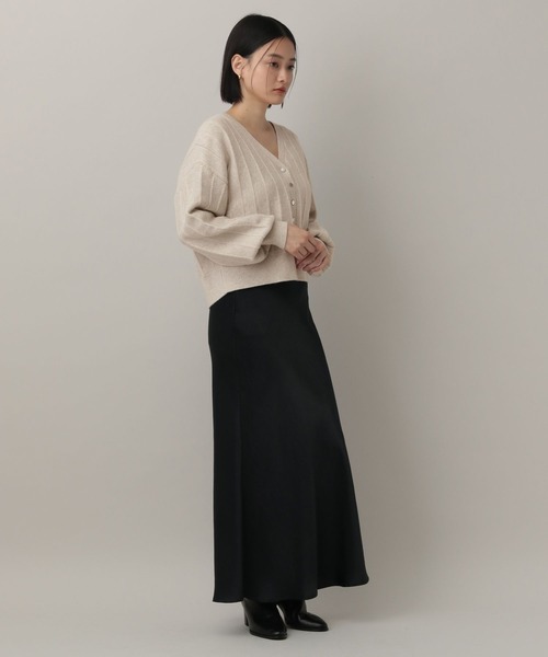 A part by（アパートバイ）の「アイレットニットカーディガン（カーディガン/ボレロ・レディース・グリーン/グレー系その他2/ネイビー/アイボリー・FREE）」の12枚目の写真