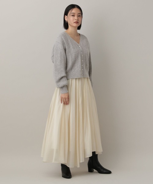 A part by（アパートバイ）の「アイレットニットカーディガン（カーディガン/ボレロ・レディース・グリーン/グレー系その他2/ネイビー/アイボリー・FREE）」の20枚目の写真