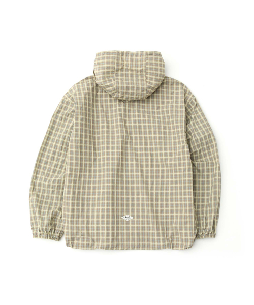 WMC(ダブリューエムシー)の「チェックウィンドブレーカー_BEIGE(ナイロンジャケット・メンズ・ベージュ・MEDIUM/LARGE)」の3枚目の写真