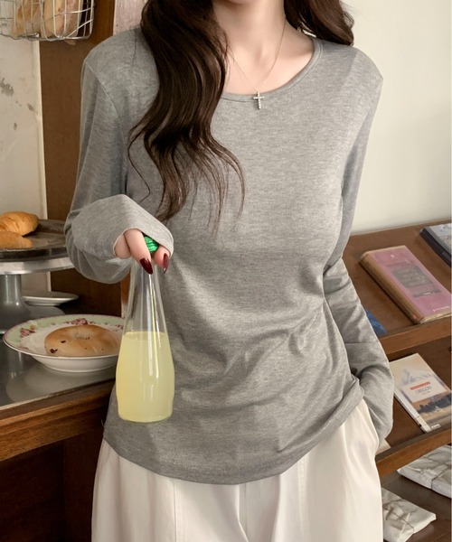 Maison Calme(メゾンカルム)の「【26年春夏新作】小花柄レイヤードキャミチュニック&インナー ロンTセット【マルチウェイ】(Tシャツ/カットソー・レディース・ブラック/ベージュ・F)」の6枚目の写真