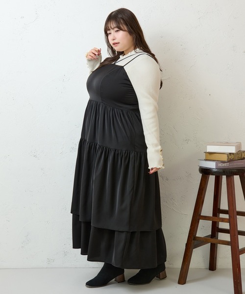 Louiosy（ルオシー）の「【大きいサイズ】2段フリルティアードキャミワンピ ース（ワンピース・レディース・ブラック/アイボリー・X-LARGE/4L/3L）」の9枚目の写真