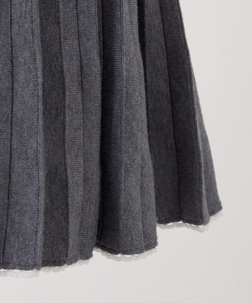 one after another NICE CLAUP（ワンアフターアナザーナイスクラップ）の「レース襟配色ニットセットアップ（セットアップ・レディース・アイボリー/ブラック/杢グレー・FREE）」の18枚目の写真