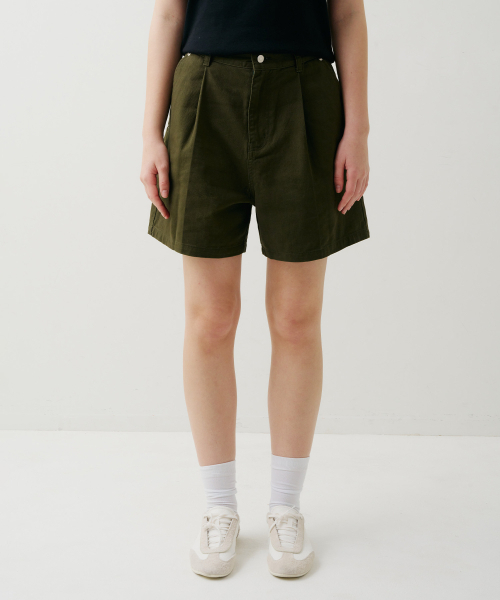 FIELDERS(フィールダーズ)の「WIDE TWO-TUCK HALF-PANTS KHAKI(その他パンツ・レディース・その他・SMALL/MEDIUM)」の1枚目の写真