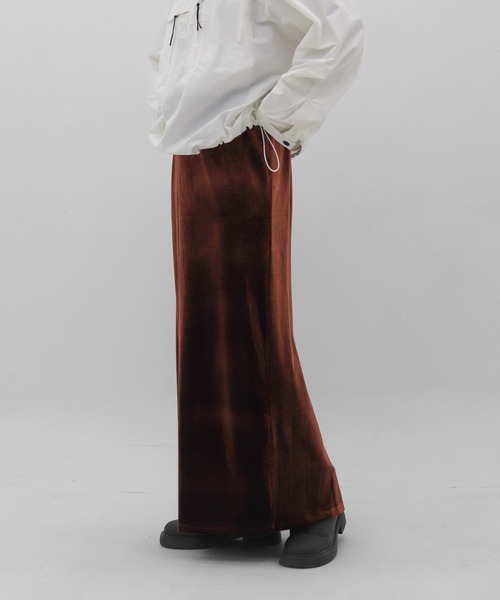 lit(リット)の「Velor Long Tight Skirt(スカート・レディース・ブラウン系その他/ブラック/ブルー・FREE)」の18枚目の写真