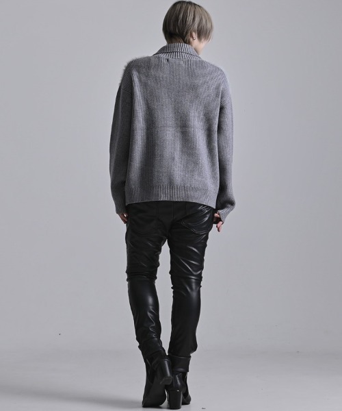 CavariA（キャバリア）の「『CavariA/キャバリア』ファー切り替えニットブルゾン（その他アウター・メンズ・グレー/ブラック・L/M）」の20枚目の写真