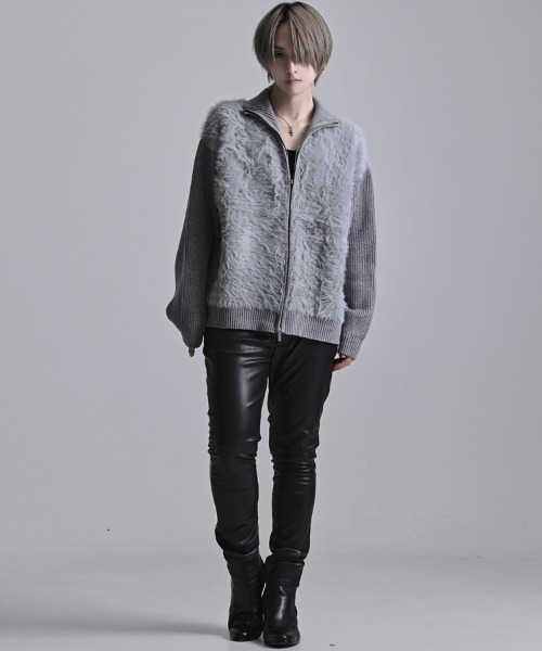 CavariA（キャバリア）の「『CavariA/キャバリア』ファー切り替えニットブルゾン（その他アウター・メンズ・グレー/ブラック・L/M）」の19枚目の写真