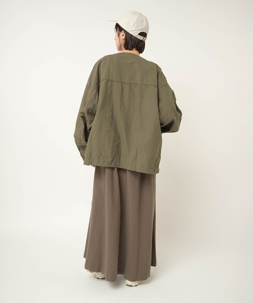 RNA-N（アールエヌエーエヌ）の「J2179 ノーカラーワークジャケット（ノーカラージャケット・レディース・オリーブ/ブラック/ナチュラル・FREE）」の19枚目の写真