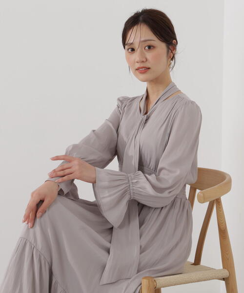 PROPORTION BODY DRESSING（プロポーションボディドレッシング）の「タイ付きギャザーワンピース / 1216140101（ワンピース・レディース・ダークグレー/グレー/ブルー・P/S/MEDIUM）」の12枚目の写真