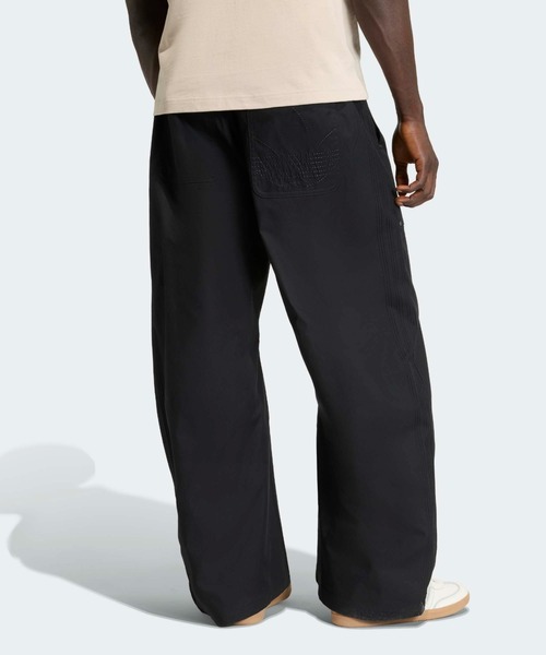 adidas（アディダス）の「adidas/アディダス ORI PREMIUM ESSENTIALS WIDE PANTS トレフォイルロゴ ツイルワイドパンツ 2026年春夏（チノパンツ・メンズ・ブラック/ベージュ・34/32/30/28）」の11枚目の写真