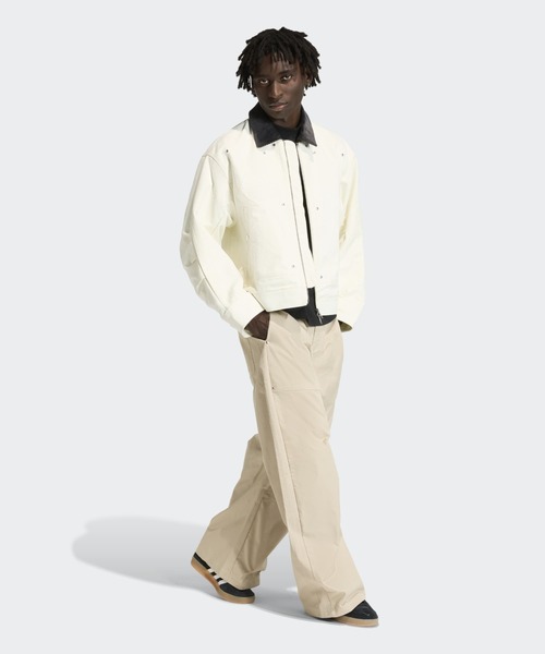 adidas（アディダス）の「adidas/アディダス ORI PREMIUM ESSENTIALS WIDE PANTS トレフォイルロゴ ツイルワイドパンツ 2026年春夏（チノパンツ・メンズ・ブラック/ベージュ・34/32/30/28）」の4枚目の写真