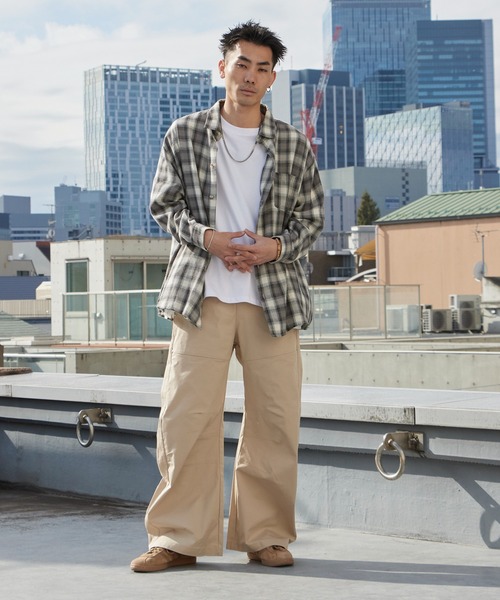 adidas（アディダス）の「adidas/アディダス ORI PREMIUM ESSENTIALS WIDE PANTS トレフォイルロゴ ツイルワイドパンツ 2026年春夏（チノパンツ・メンズ・ブラック/ベージュ・34/32/30/28）」の22枚目の写真
