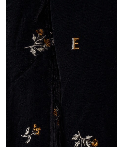 EIMY ISTOIRE（エイミーイストワール）の「フラワーモチーフベルベットパフショルダージャケット（Tシャツ/カットソー・レディース・ブラック・F）」の21枚目の写真