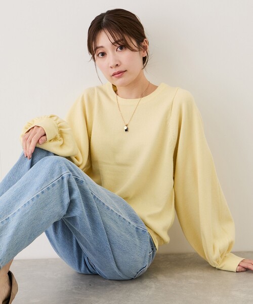 Jayro(ジャイロ)の「カシミヤライクボリュームスリーブプルオーバー(ニット/セーター・レディース・サックスブルー/カーキ/ベージュ/イエロー・FREE)」の5枚目の写真