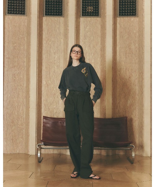 THE SHINZONE（ザ　シンゾーン）の「THE SHINZONE GARMENT DYED SWEATSHIRT 26SMSCU05（スウェット・レディース・チャコールグレー/ピンク/ライトブルー・FREE）」の4枚目の写真