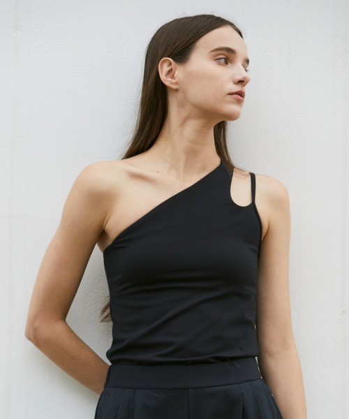 Julier Yoga and Relax（ジュリエヨガアンドリラックス）の「Julier YOGA FITアシメミドルトップス（その他トップス・レディース・ブラック/グレー/ブルー/ホワイト・1/0）」の9枚目の写真