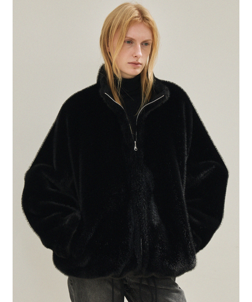 le(ル)の「fur reversible zip-up jacket (black)(ムートンコート・レディース・その他・FREE)」の1枚目の写真