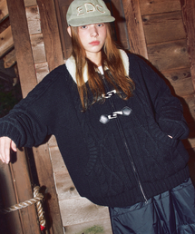 XTONZ（エクストーンズ）の「XTK174 カラーキルティングコウイチャンニットジップアップ (ブラック)（ムートンコート）」