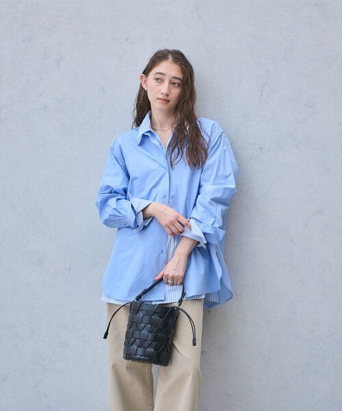 UNITED ARROWS（ユナイテッドアローズ）の「パネル メッシュ バケットバッグ（ショルダーバッグ・レディース・ブラック/オフホワイト・FREE）」の4枚目の写真