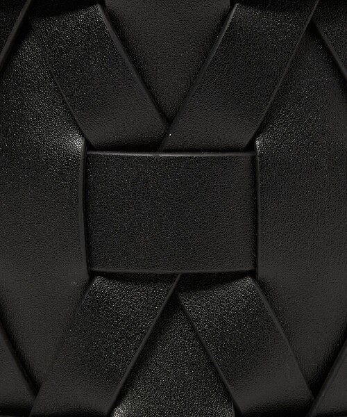 UNITED ARROWS（ユナイテッドアローズ）の「パネル メッシュ バケットバッグ（ショルダーバッグ・レディース・ブラック/オフホワイト・FREE）」の19枚目の写真