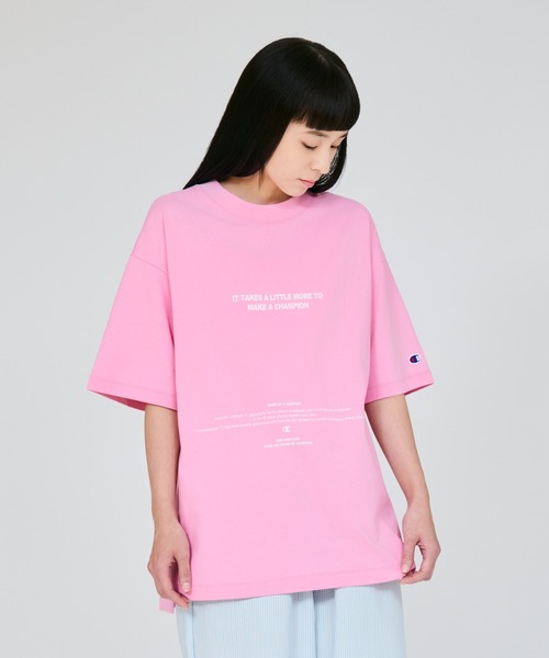 Champion(チャンピオン)の「【Champion/チャンピオン】レディース ショートスリーブTシャツ(Tシャツ/カットソー・レディース・オートミール/スモークピンク/ホワイト/ライトグリーン系/ブルー・LARGE/MEDIUM)」の5枚目の写真