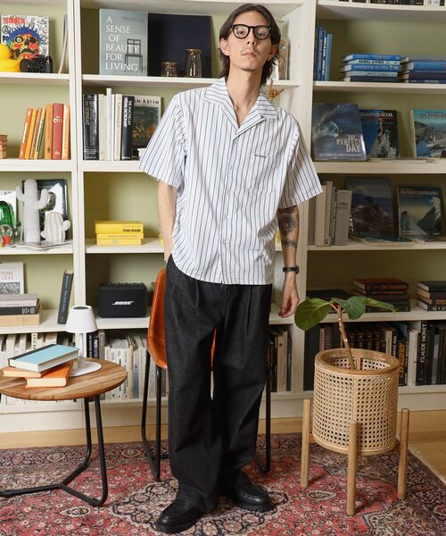 FFEIN(フェイン)の「【FFEIN(フェイン)】開襟ストライプ半袖シャツ / シャツ オープンカラー 半袖 ワンポイント 刺繍 ストライプ(シャツ/ブラウス・メンズ・スカイブルー/ライトグレー/ホワイト・SMALL/MEDIUM/LARGE)」の13枚目の写真