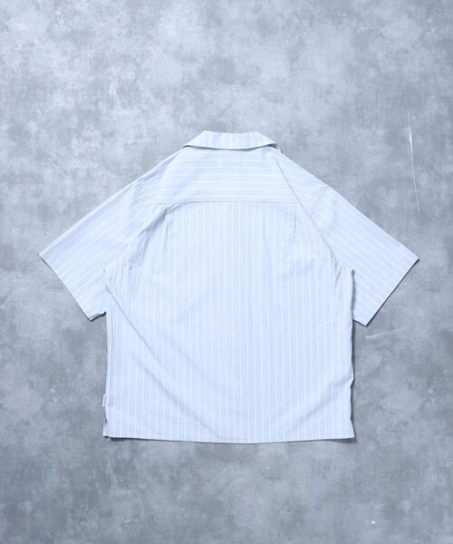 FFEIN(フェイン)の「【FFEIN(フェイン)】開襟ストライプ半袖シャツ / シャツ オープンカラー 半袖 ワンポイント 刺繍 ストライプ(シャツ/ブラウス・メンズ・スカイブルー/ライトグレー/ホワイト・SMALL/MEDIUM/LARGE)」の15枚目の写真