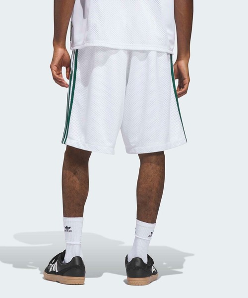 adidas（アディダス）の「スケートボーディングｘタイショーン バスケットボール ショーツ / ハーフパンツ / アディダスオリジナルス adidas Originals（その他パンツ・メンズ・ホワイト・X-LARGE/SMALL/MEDIUM/LARGE/3XL/XX-LARGE/X-SMALL）」の6枚目の写真
