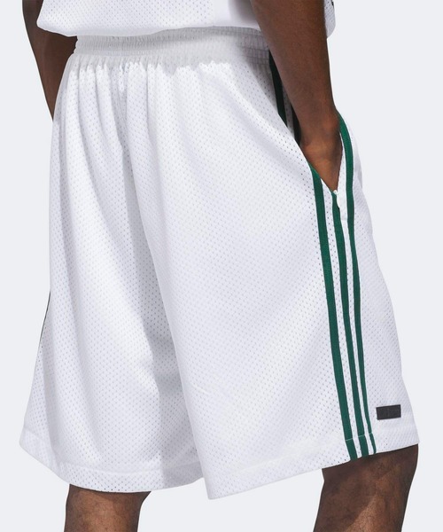 adidas（アディダス）の「スケートボーディングｘタイショーン バスケットボール ショーツ / ハーフパンツ / アディダスオリジナルス adidas Originals（その他パンツ・メンズ・ホワイト・X-LARGE/SMALL/MEDIUM/LARGE/3XL/XX-LARGE/X-SMALL）」の4枚目の写真