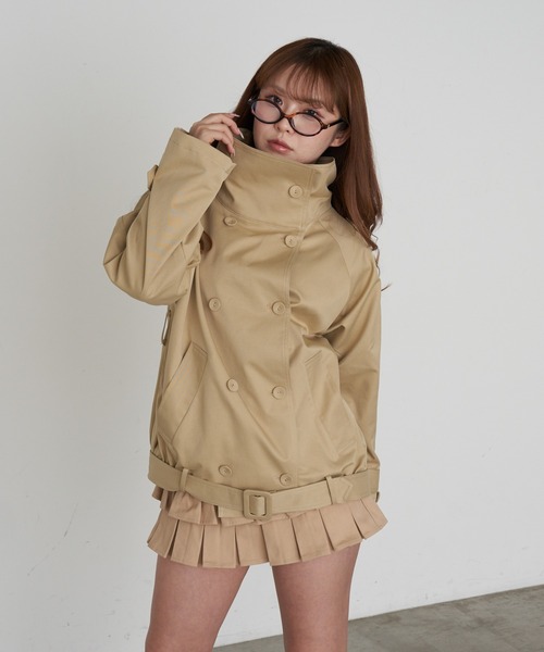 RAY CASSIN（レイカズン）の「スタンドショートトレンチコート（トレンチコート・レディース・ベージュ/ブラウン系その他2/ライトベージュ・FREE）」の10枚目の写真