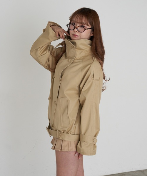 RAY CASSIN（レイカズン）の「スタンドショートトレンチコート（トレンチコート・レディース・ベージュ/ブラウン系その他2/ライトベージュ・FREE）」の11枚目の写真