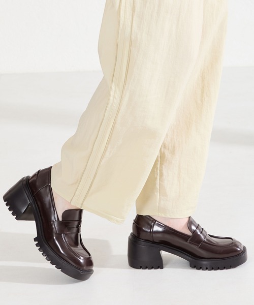 ORiental TRaffic（オリエンタルトラフィック）の「厚底 ヒール ローファー /61106（ローファー・レディース・ブラック/ブラウン/シルバー・35/40/39/38/37/36）」の10枚目の写真