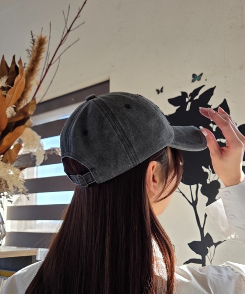 Loco Ocean（ロコオーシャン）の「NEW YORKロゴキャップ ビンテージ加工 ベースボールキャップ 野球帽（キャップ・レディース・ブラック・ONE SIZE）」の5枚目の写真