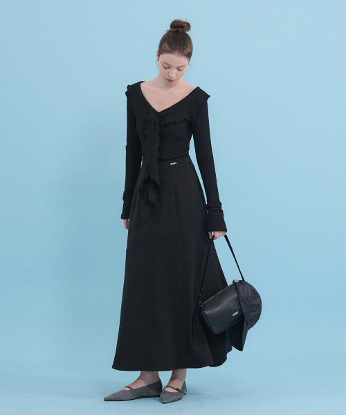 MICANE(ミケーネ)の「ダイナフレアマキシスカート(スカート・レディース・ブラック/チャコールグレー・X-SMALL/SMALL/MEDIUM/LARGE/X-LARGE/XX-LARGE)」の7枚目の写真