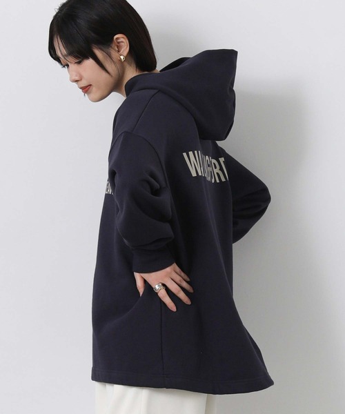 Gready Brilliant(グレディブリリアン)の「裏毛バックロゴフーディー(Tシャツ/カットソー・レディース・グレイッシュベージュ/ネイビー・38)」の10枚目の写真
